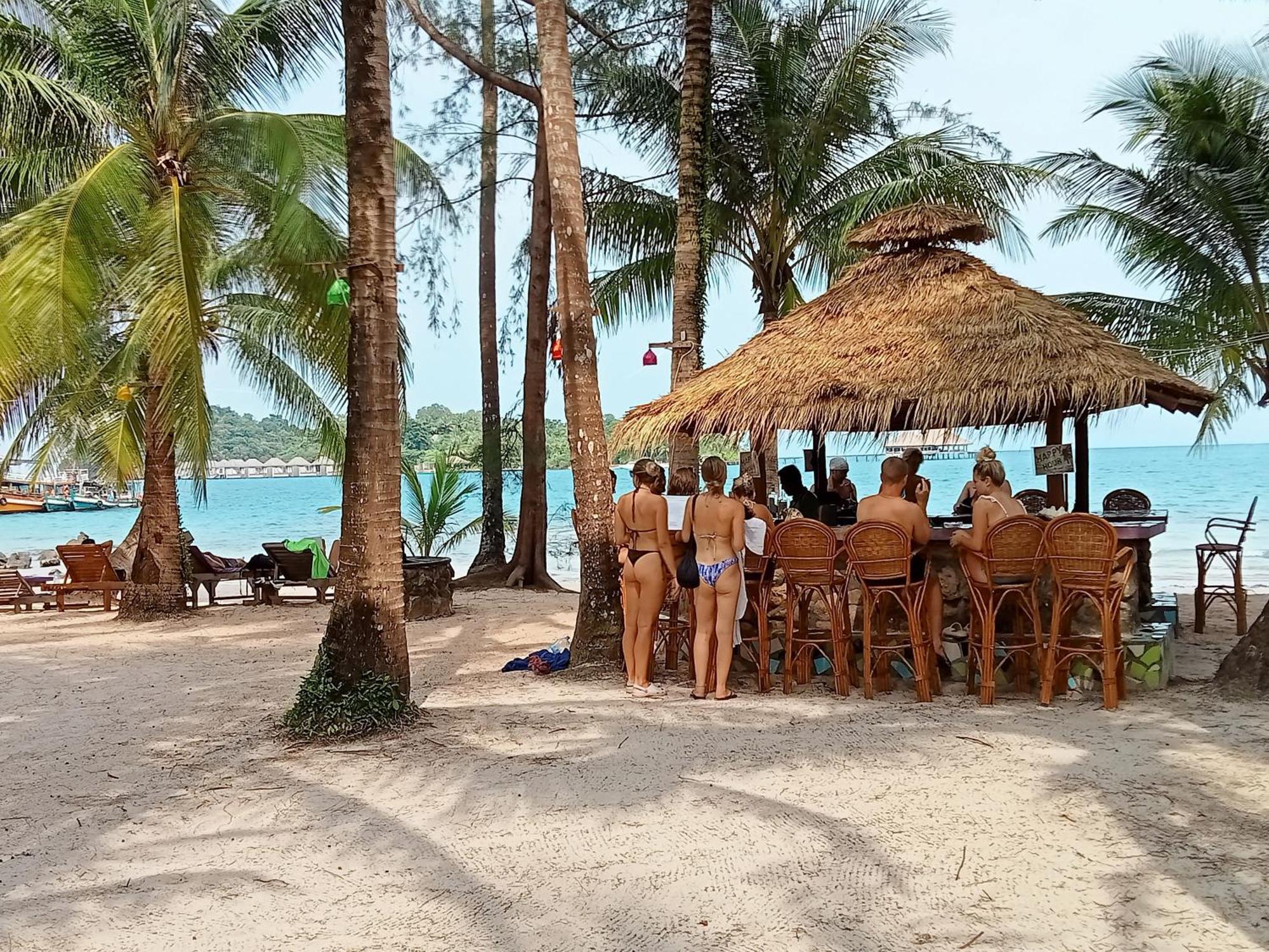 Palm Beach Bungalow Resort Prek Svay Village Luaran gambar
