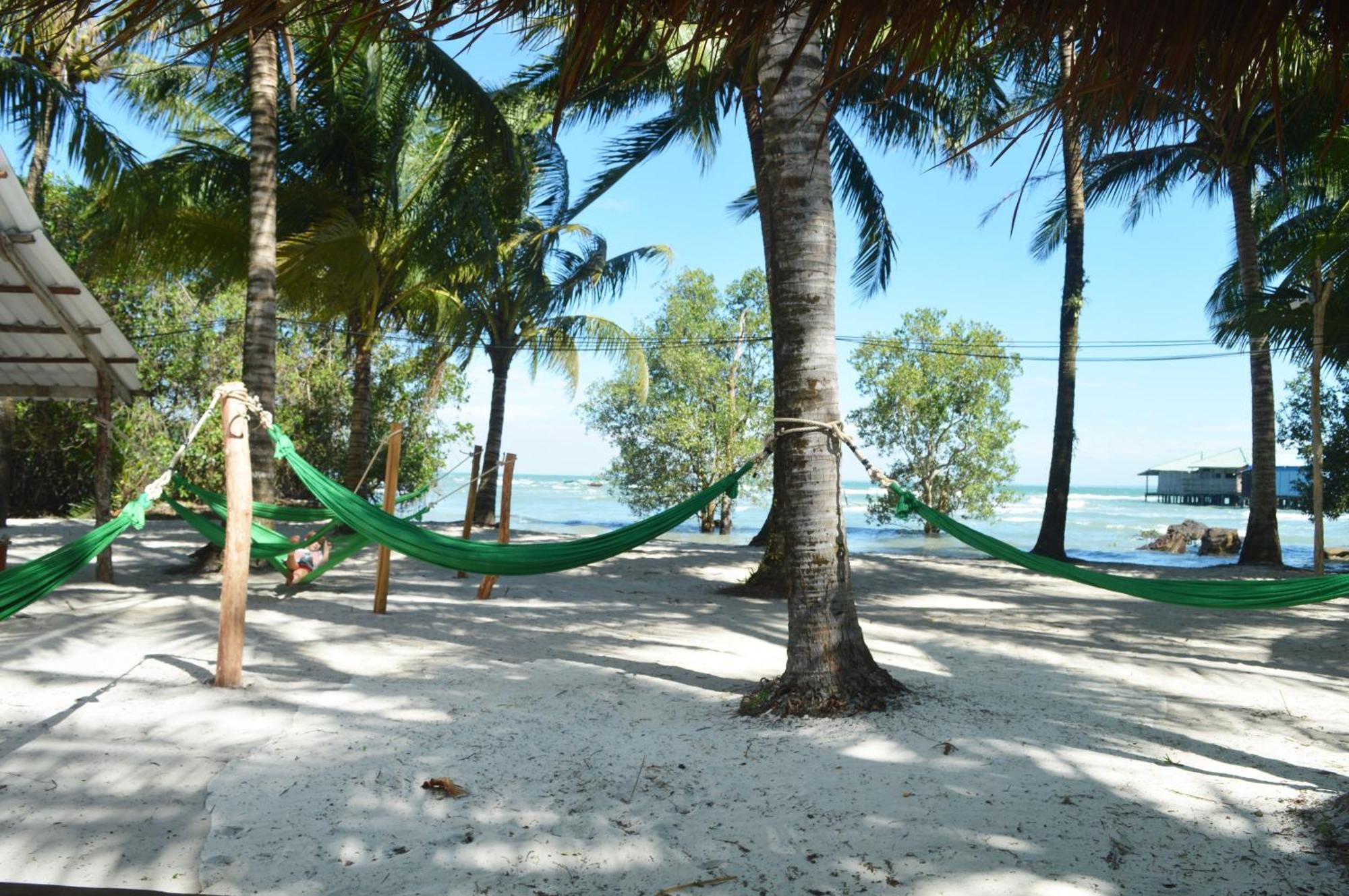 Palm Beach Bungalow Resort Prek Svay Village Bilik gambar